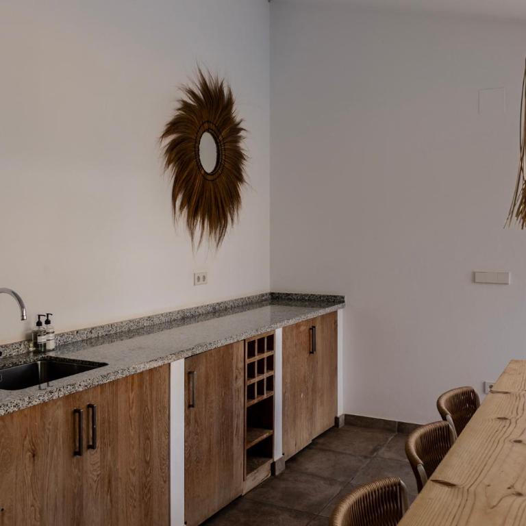 The Villa by Los Limoneros - Villa - 24