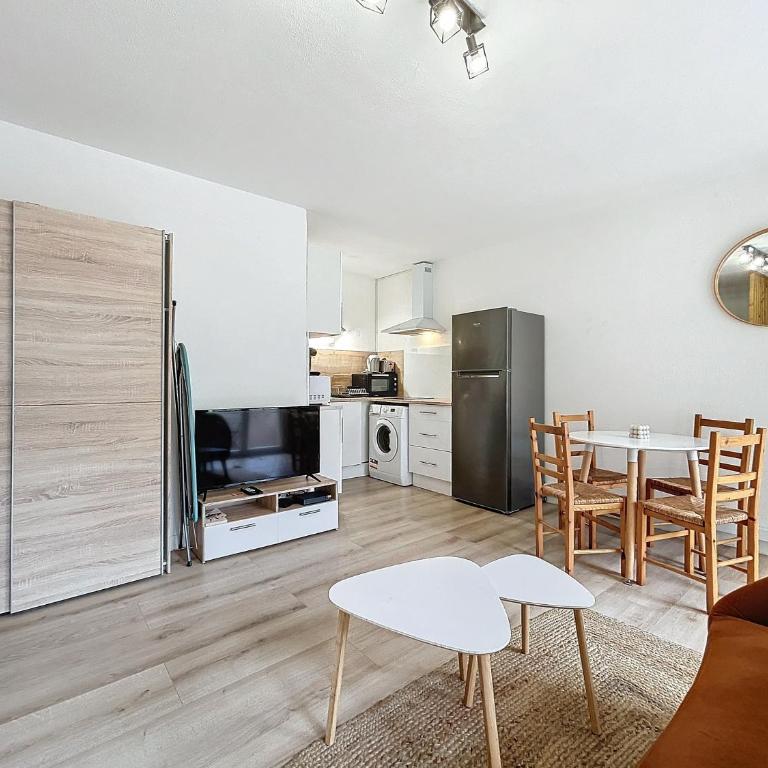 Studio Cosy - Balcon - Wifi - Free parking - Studio avec Terrasse - 12