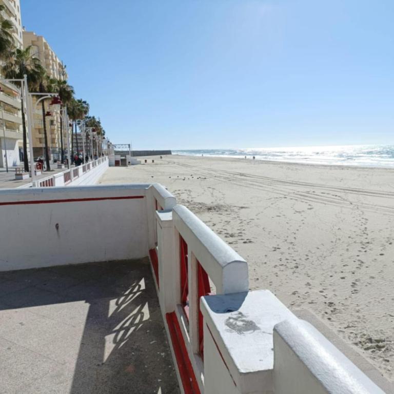 Apartamento Candari Playa en Cadiz - Apartamento de 3 dormitorios - 26