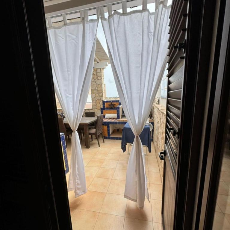 Casa Caligola - attico centrale - Appartamento con 2 Camere da Letto - 5