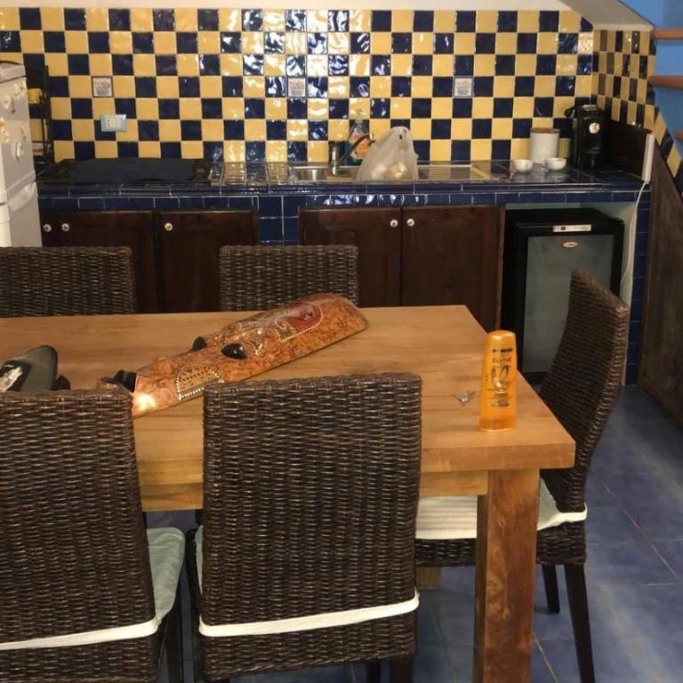Casa Caligola - attico centrale - Appartamento con 2 Camere da Letto - 12