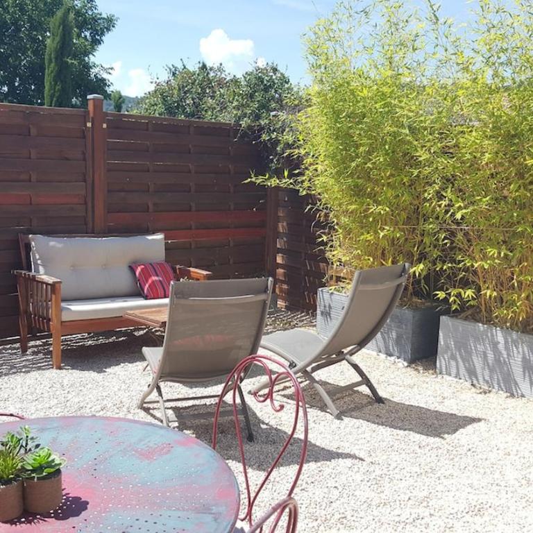 GREOUX LES BAINS - Le Gecko - Maisonnette avec terrasse de 30 m2 et parking privé - Apartamento de 1 dormitorio - 8