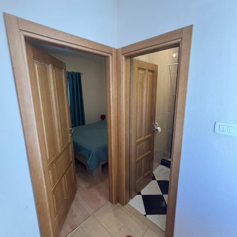 Apartments Samardzic - One-Bedroom Apartment with Balcony and Sea View - 12