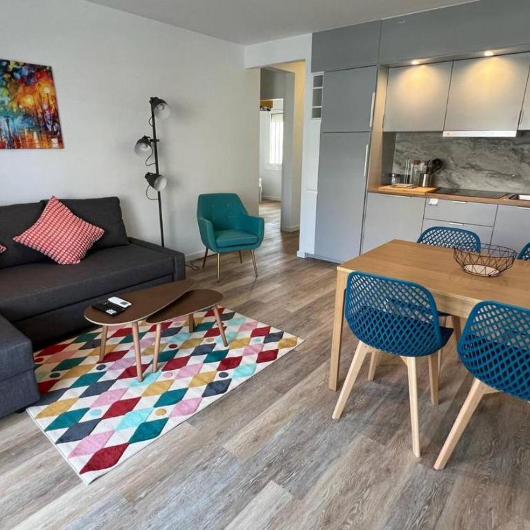 Precioso apartamento reformado en Roses AV-15 - Two-Bedroom Apartment - 1