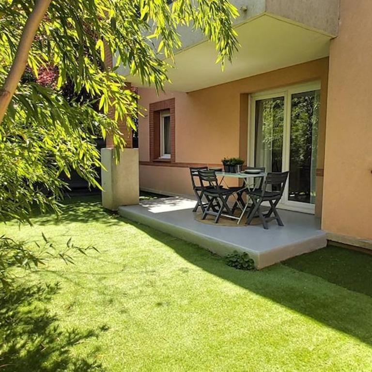 Les Capitouls - entrée autonome, clim neuve, jardin, parking privé - - Apartment - 2