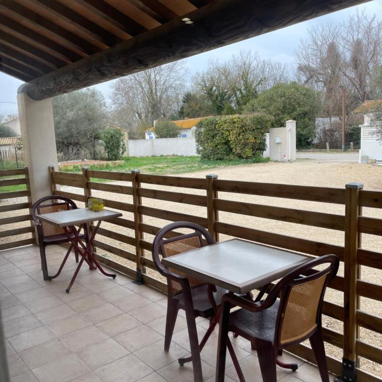 Studio 40m2 avec terrasse LE MAS DE LAURIANE - Studio mit Terrasse - 4