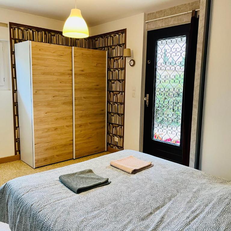 House with nice garden, downtown by walk - Appartement 2 Chambres - 13