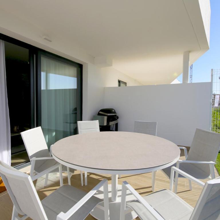 Estepona West Luxury Apartment LEONA - Two-Bedroom Apartment - 16