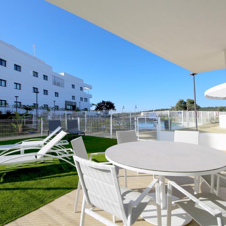 Estepona West Luxury Apartment LEONA - Two-Bedroom Apartment - 3