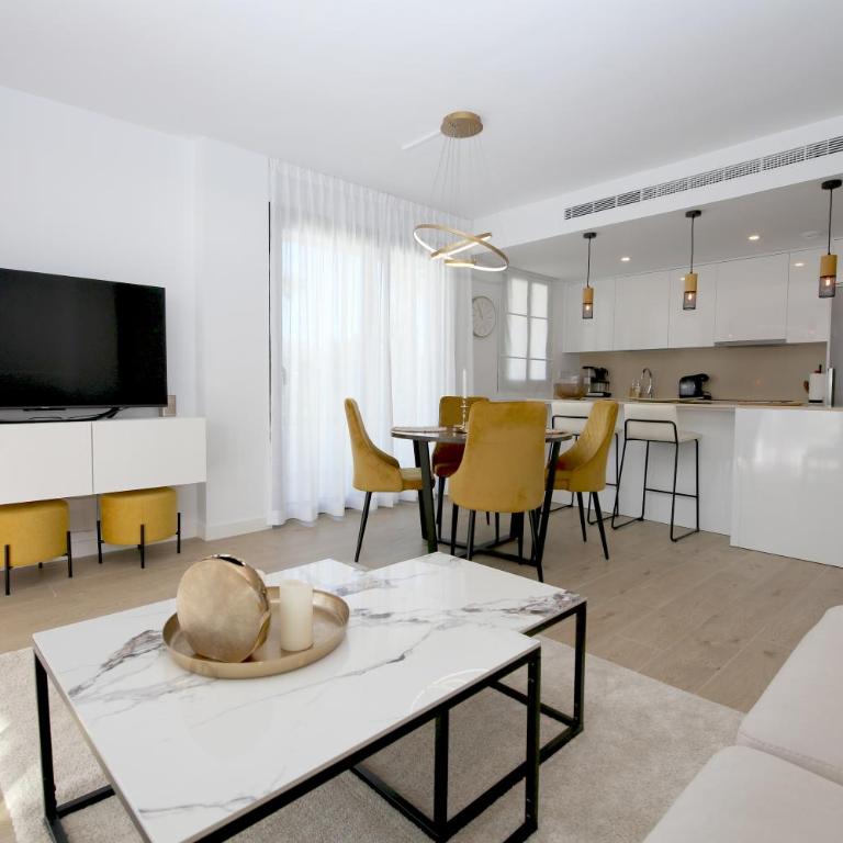 Estepona West Luxury Apartment LEONA - Two-Bedroom Apartment - 9