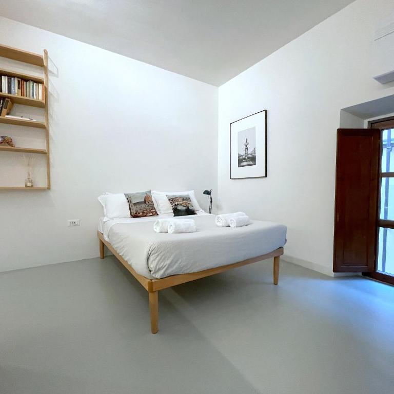 Duomo Central Suite - One-Bedroom Apartment - 37