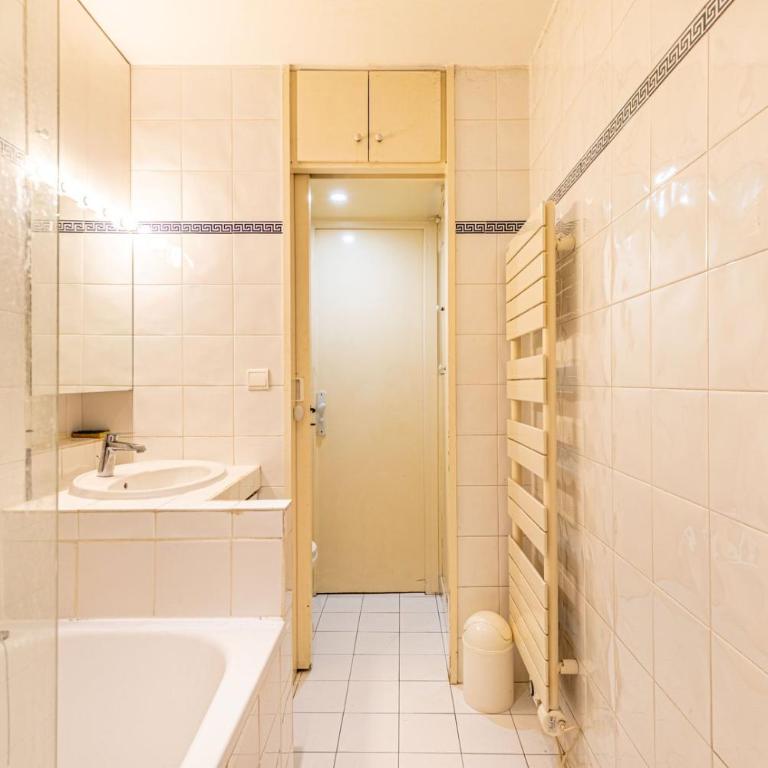 GuestReady - Classic Parisian stay near Bastille - Appartement - 17