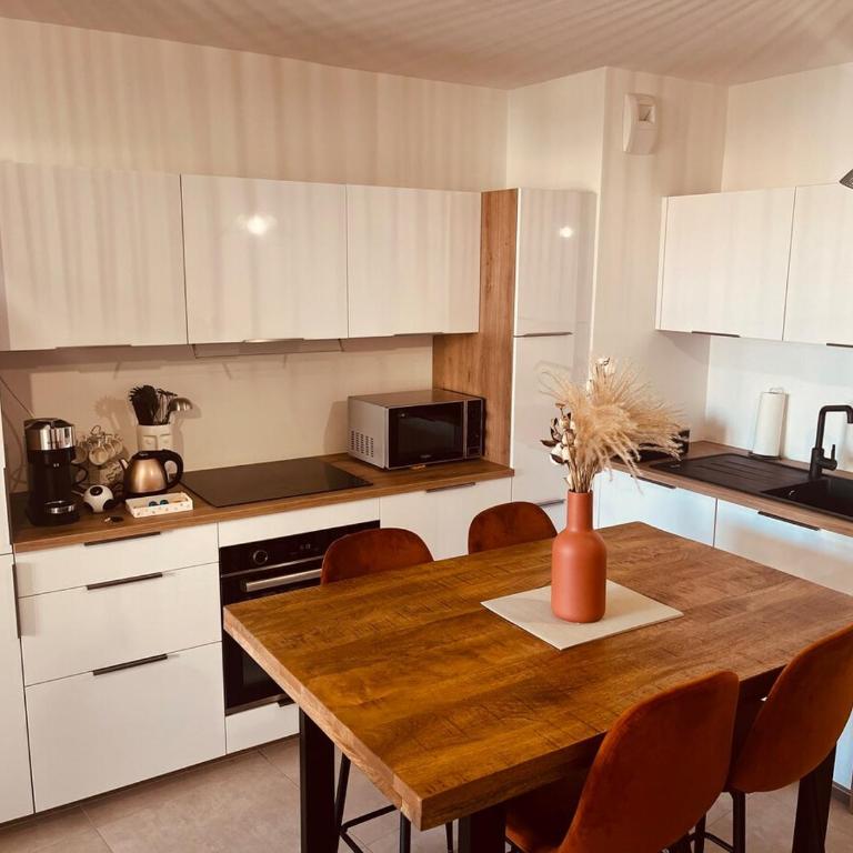 Le Perrault Élégance - Appartement 1 Chambre - 3