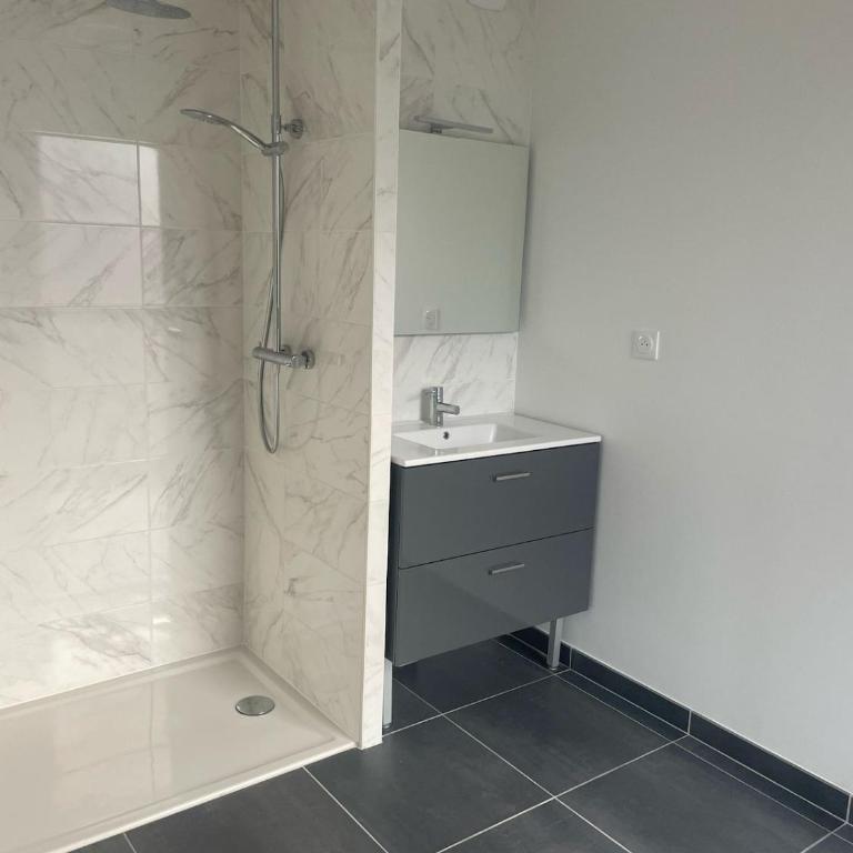 Le Perrault Élégance - Appartement 1 Chambre - 4