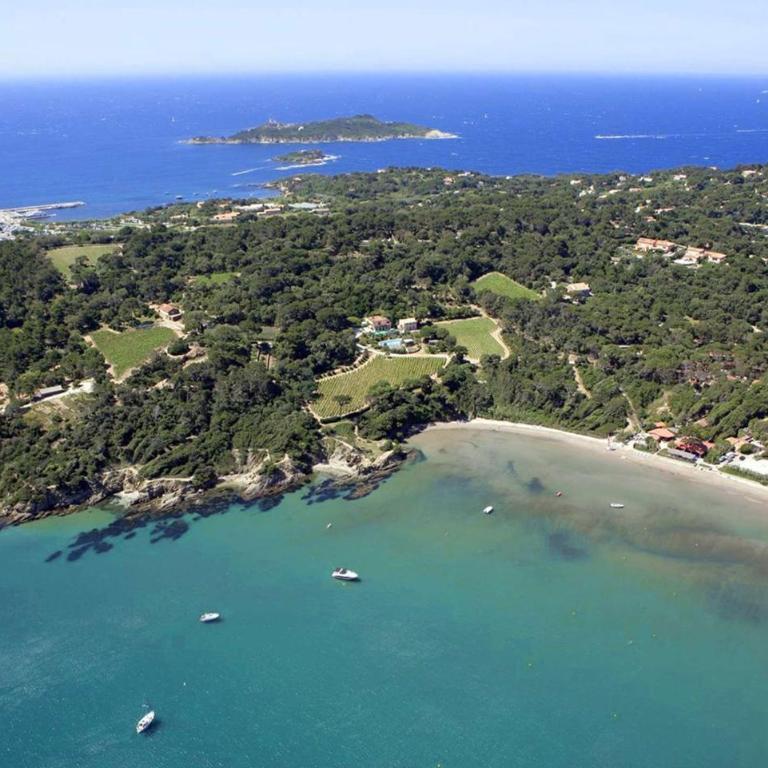 HYEDES Appartement climatisé pour 4 personnes sur le port de Hyères - Two-Bedroom Apartment - 17