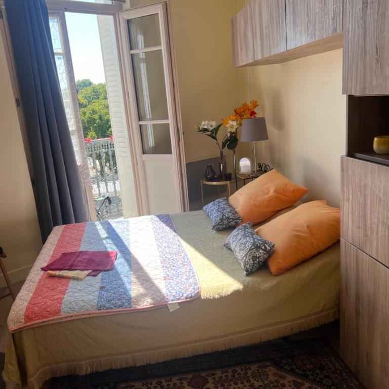 LE SPLENDID - Hypercentre - Proche Opéra & Parcs - Thermes - Appartement 1 Chambre - 50