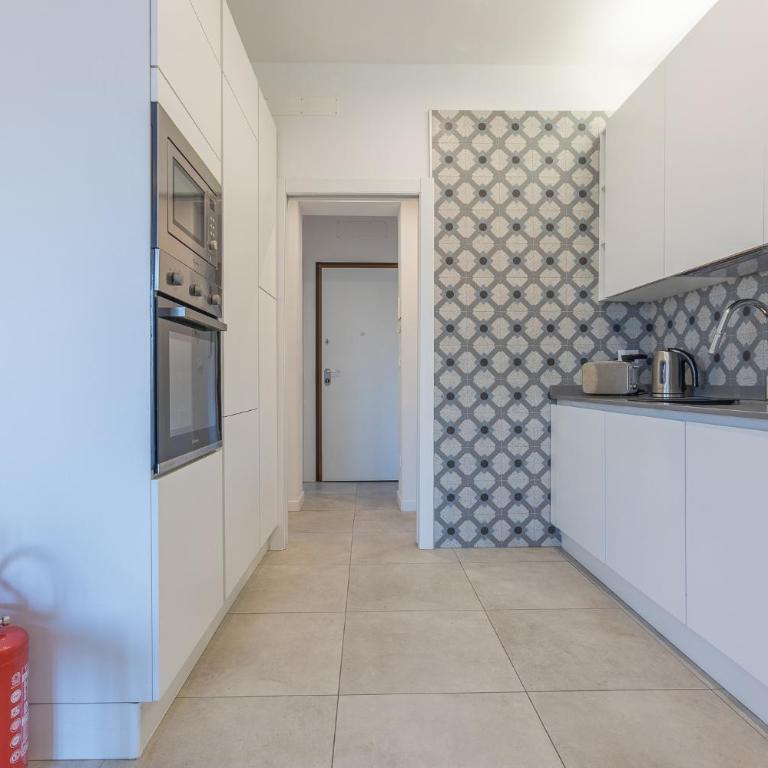 GuestHost - Central Charm - 200m from Bologna Station - Appartamento con 2 Camere da Letto - 8