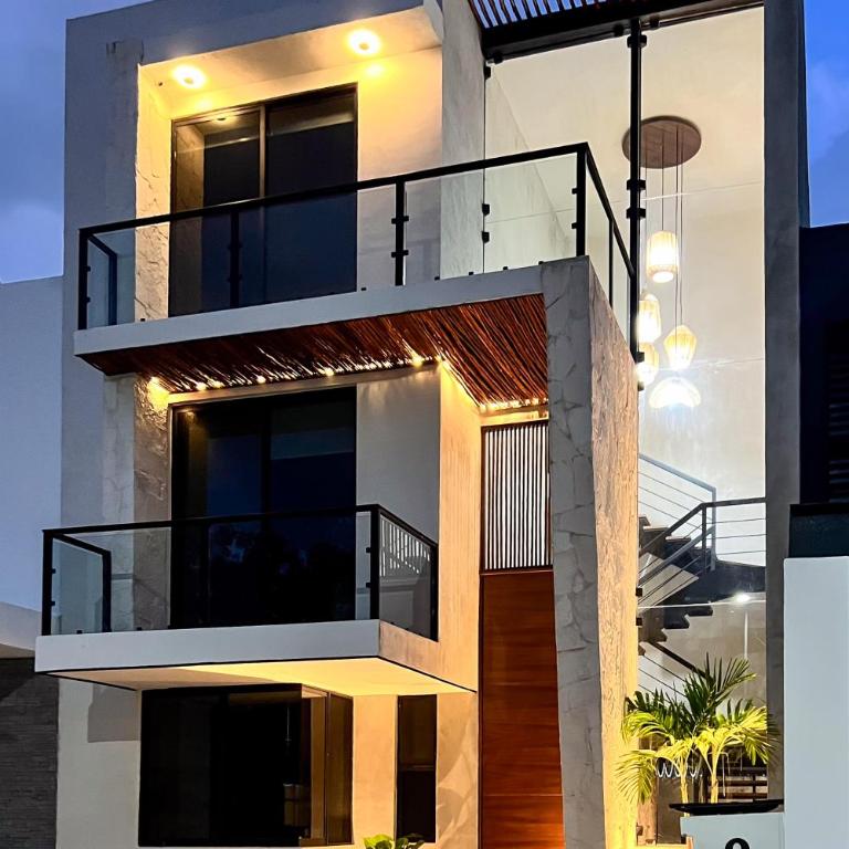 Residencia Cancún Alberca privada y 6 habitaciones - Casa - 10