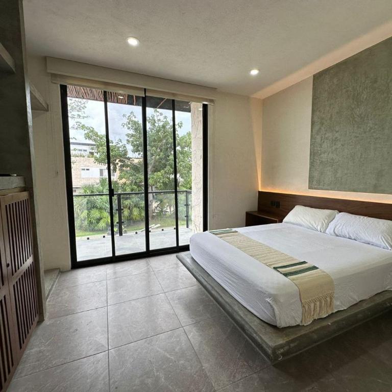 Residencia Cancún Alberca privada y 6 habitaciones - Casa - 50