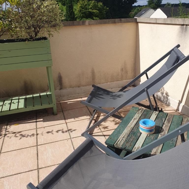 Appart avec terrasse, AirCon & parking clos - Apartment mit Terrasse - 19