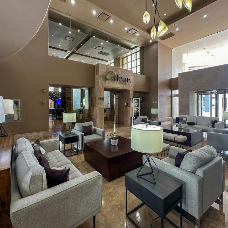 Paradise Found Luxe 2BR Condo in Iconic Location - Apartamento - 87