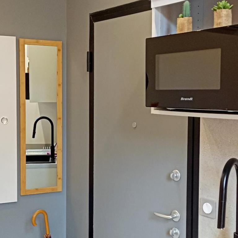Roquebrune : Appartement 4 personnes proche de la plage (AV) - Appartement 1 Chambre - 5