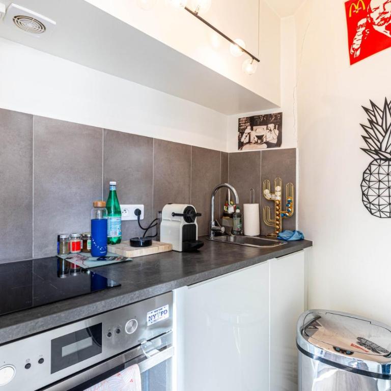 GuestReady - Elevated Charm near Notre-Dame - Apartment - 4