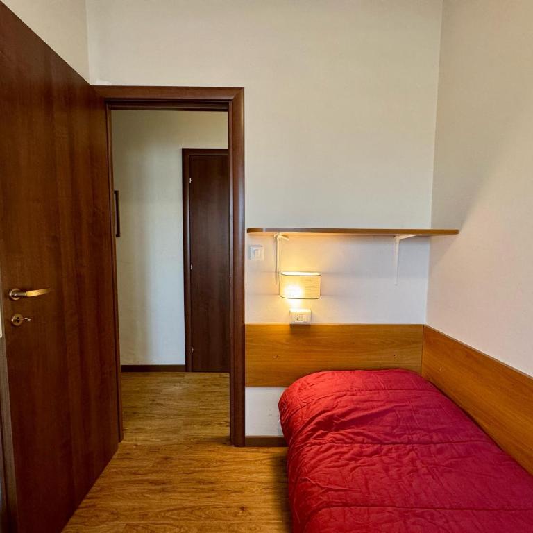 Premium Apartments Peschiera - Appartamento con 2 Camere da Letto e Terrazza - 14