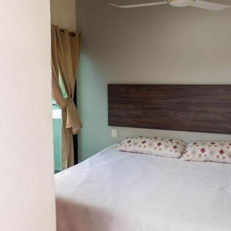 Casa Biznaga - Habitación Deluxe con cama extragrande - 5