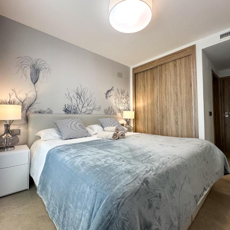 Hola sol! - Two-Bedroom Apartment - 19