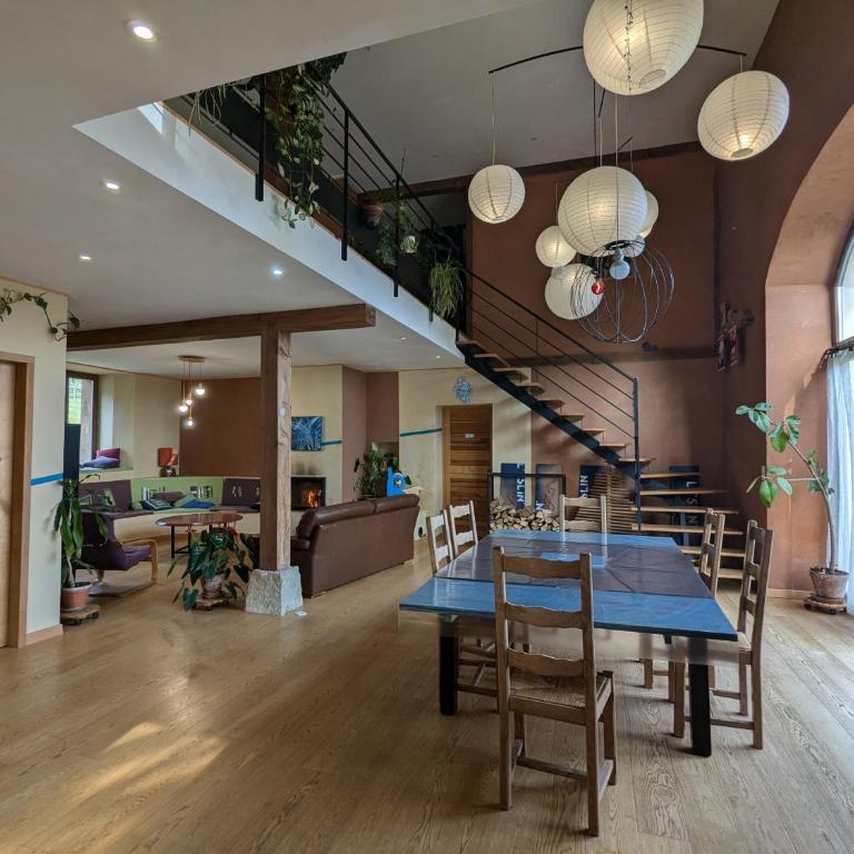 Surlechemin Marielle - Gite 30min Grenoble - Maison 6 Chambres - 1