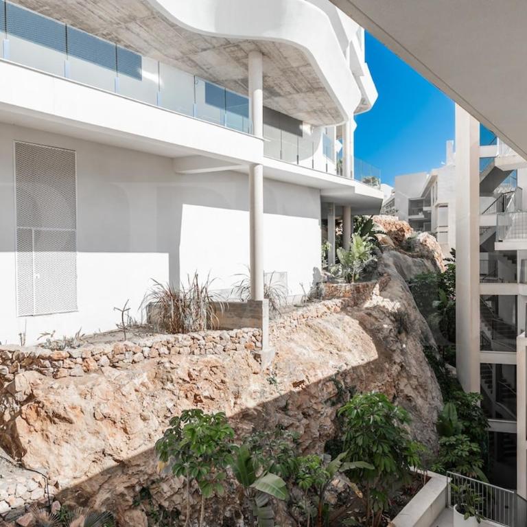 Sea view haven with terrace and parking REMS - Two-Bedroom Apartment - 23