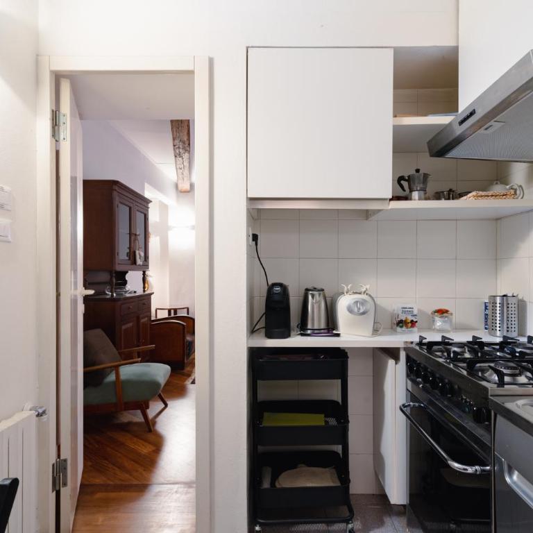 Palazzo Rialto Antique - One-Bedroom Apartment - 29