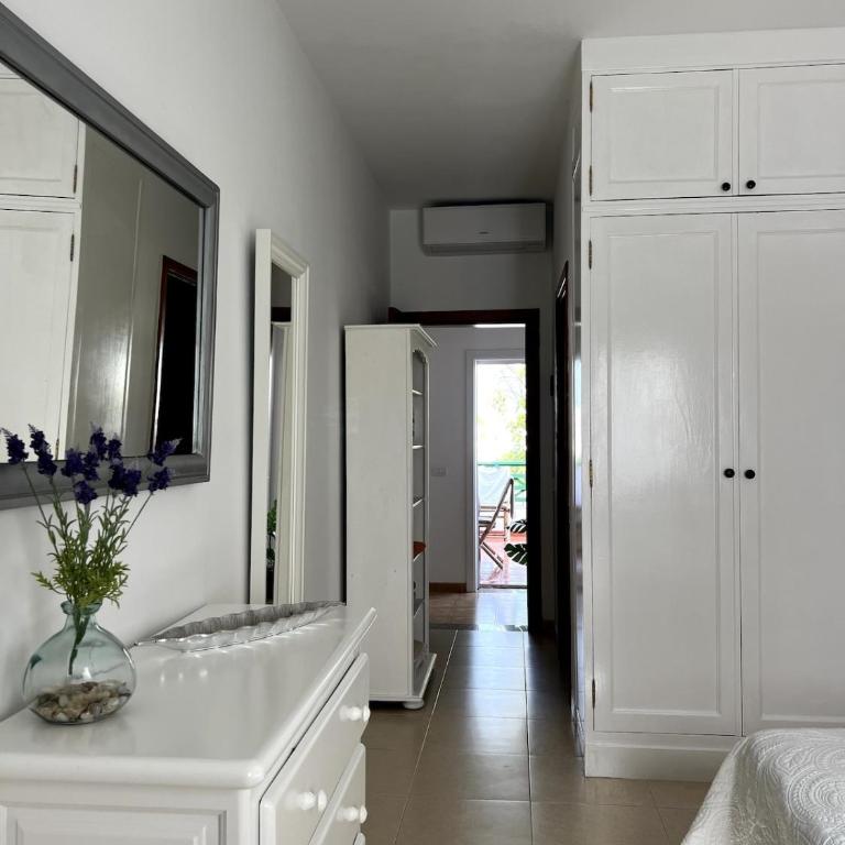 Lanzarote Beach House - Apartamento de 2 dormitorios con vistas a la piscina - 9