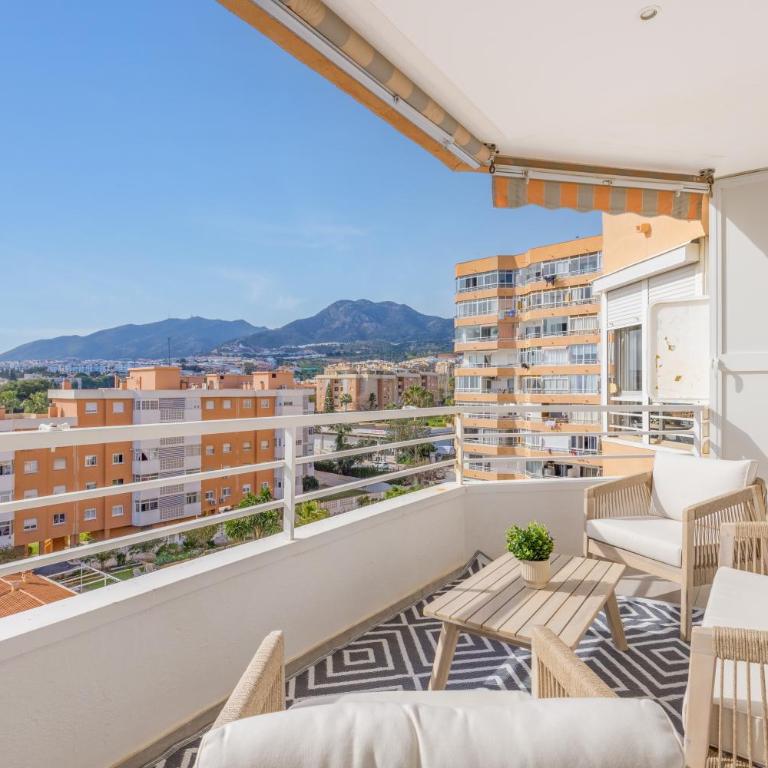 Torremolinos & terrace views by ELE Apartments - Apartamento de 2 dormitorios con terraza y vistas al mar - 3