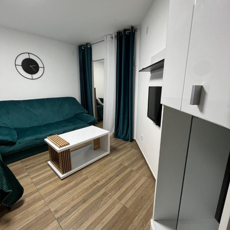 Budva apartman Vasić - Apartman sa 2 Spavaće Sobe - 3