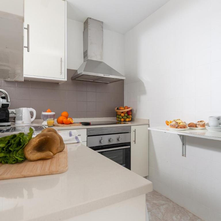 Apartment Xara Torres, at the Beach of Alcudia - Three-Bedroom Apartment - 16
