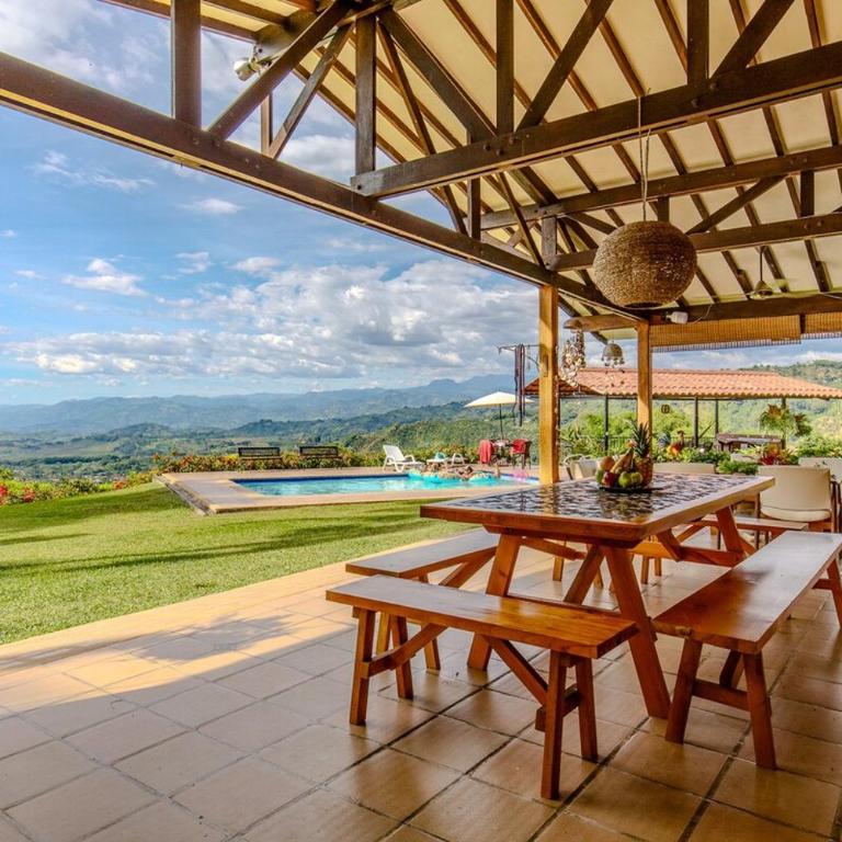 New TopSpot with the Best View of Old Caldas! - Villa - 18