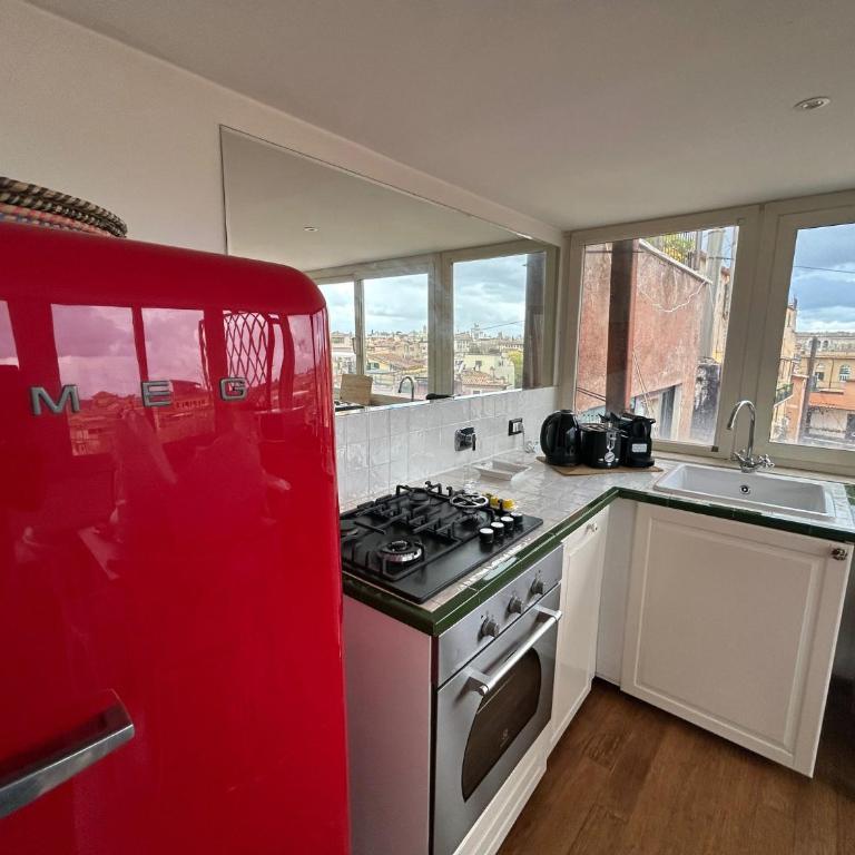 Trastevere Penthouse amazing terrace - Two-Bedroom Apartment - 19