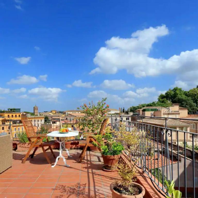 Trastevere Penthouse amazing terrace - Two-Bedroom Apartment - 2