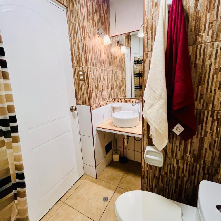 Luxury Apartment in Lima - Apartamento de 3 dormitorios - Planta Alta - 9