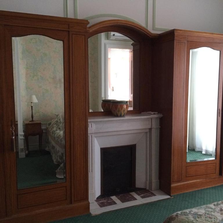 PLACE VENDOME 1 BR AND 1 BA - up to 4 people - WITH AIR CONDITIONNING - One-Bedroom Apartment - 19