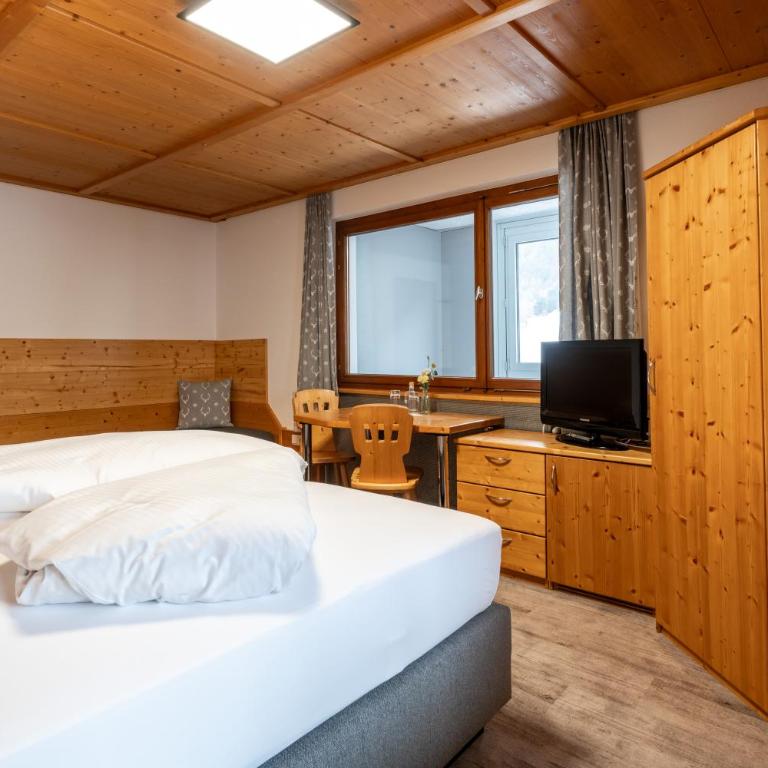 Hotel Garni Madrisa - Chambre Double - 13