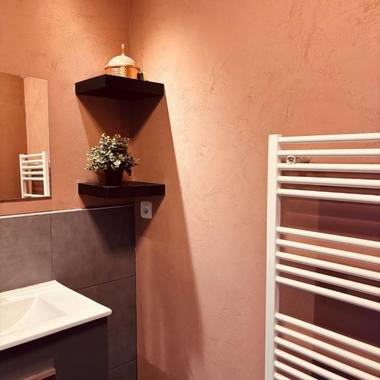 Loft Marina - Three-Bedroom Apartment - 30