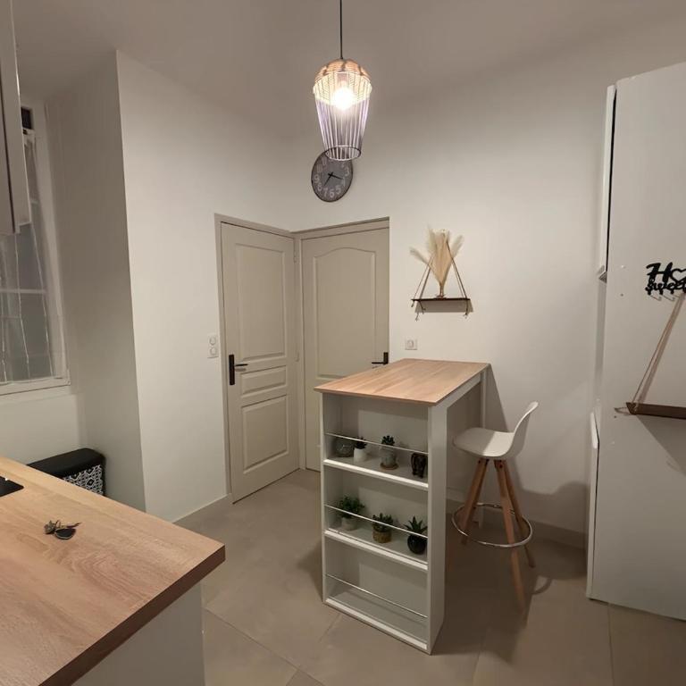 Cosy Apartment in Cannes, AC, WiFi, 15min Palais - Appartement 1 Chambre - 1