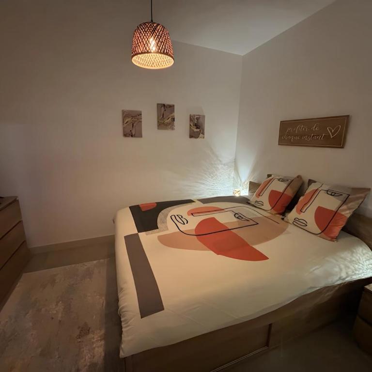 Cosy Apartment in Cannes, AC, WiFi, 15min Palais - Appartement 1 Chambre - 5