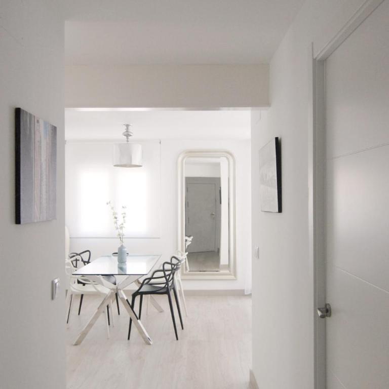 Olivia Apartments TRG - Apartamento con balcón - 2