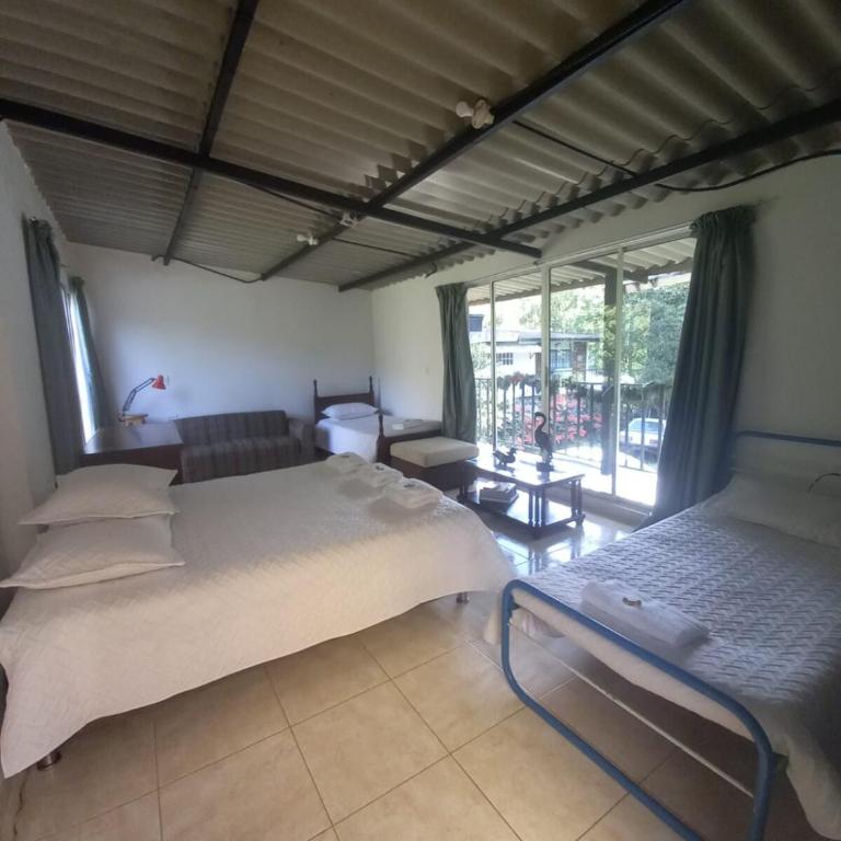 Hermosa finca en San Francisco, Cundinamarca - Chalet - 7