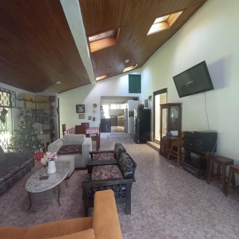 Hermosa finca en San Francisco, Cundinamarca - Chalet - 4