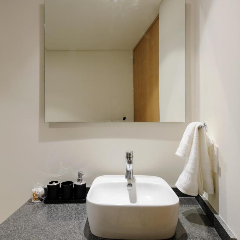 Saltillo 85, Centric Condo with Balcony and Natural Light - Apartamento de 2 dormitorios - 27